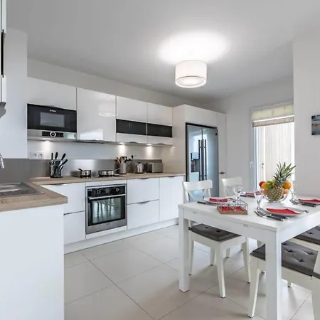 Apartamento Moana - 2 Bedrooms Flat With Ocean View From Its Rooftop *