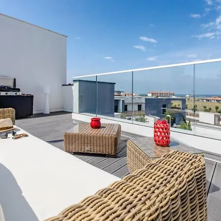 Moana - 2 Bedrooms Flat With Ocean View From Its Rooftop * Anglet